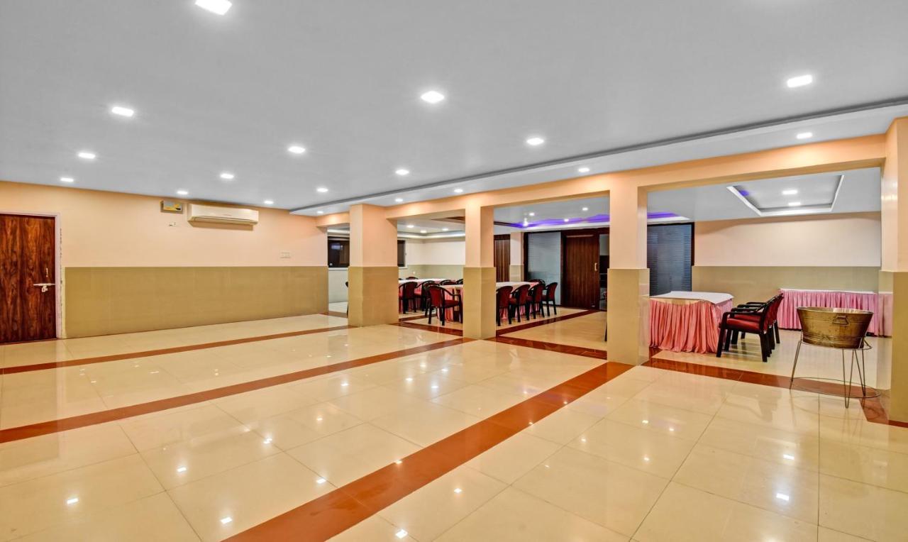 Treebo The Pearl Bliss Hotel Patna  Exterior photo