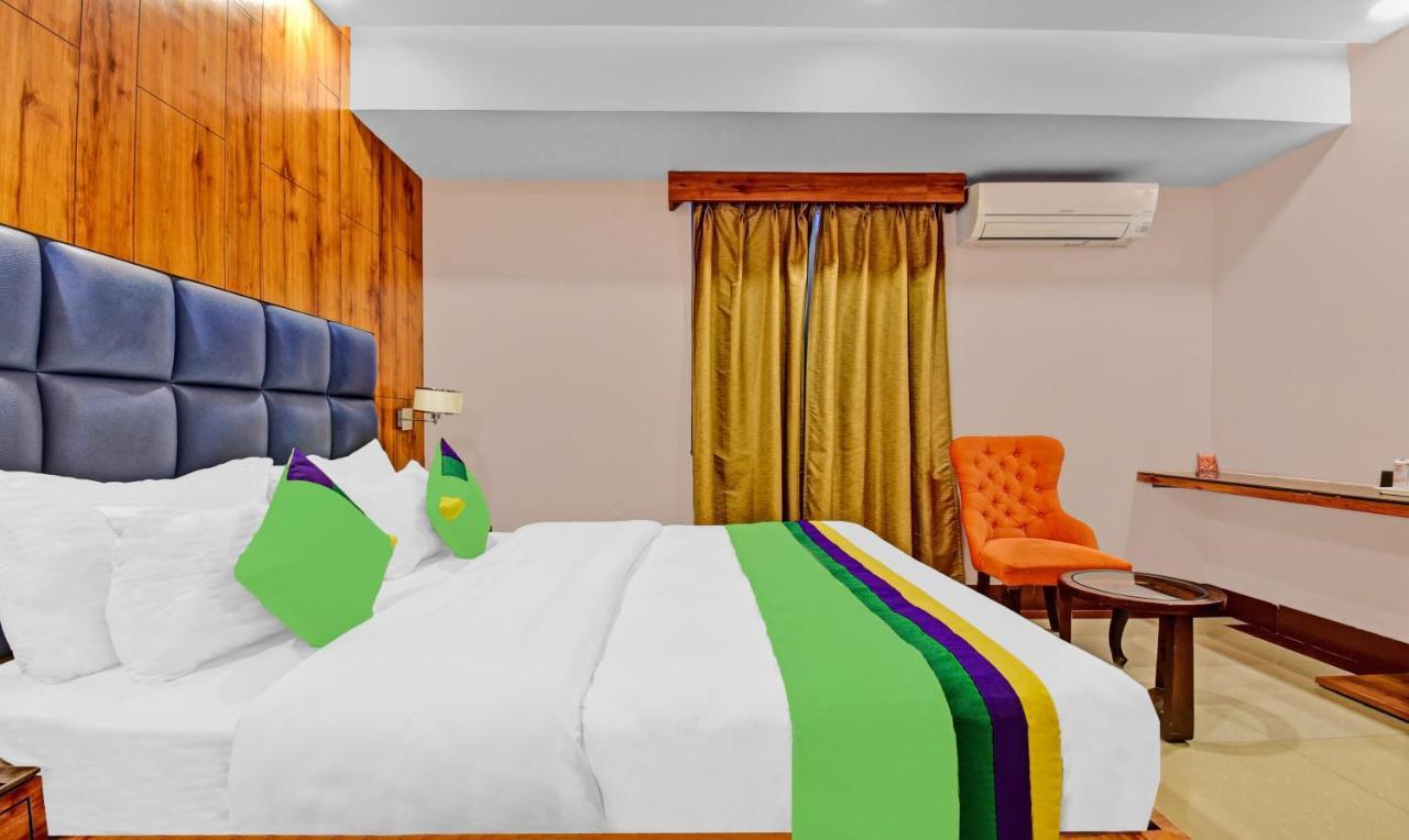 Treebo The Pearl Bliss Hotel Patna  Exterior photo
